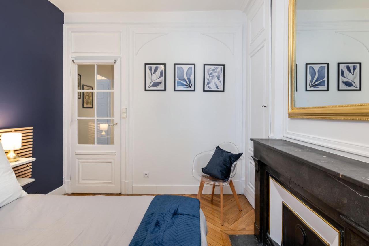 Le Savoir Lione Esterno foto